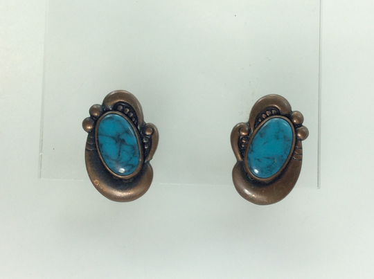 Vintage Clip On Earrings Copper Toned Oval Design With Faux Turquoise Used