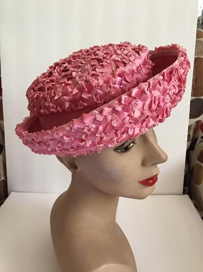 Vintage 1960's Hat Pretty Pink Cellophane Straw Woven