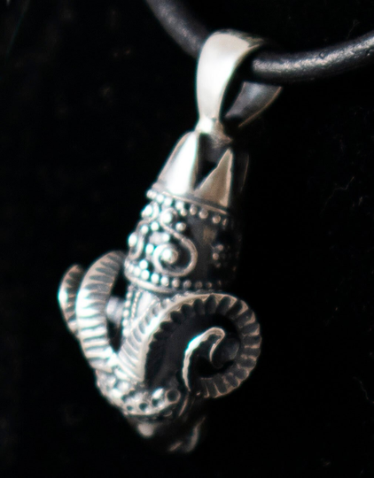 Ram's Head Torc Pendant in 925 Sterling Silver-Symbol Of Strength, Leadership & Protectiveness-Ancient Greek Motif
