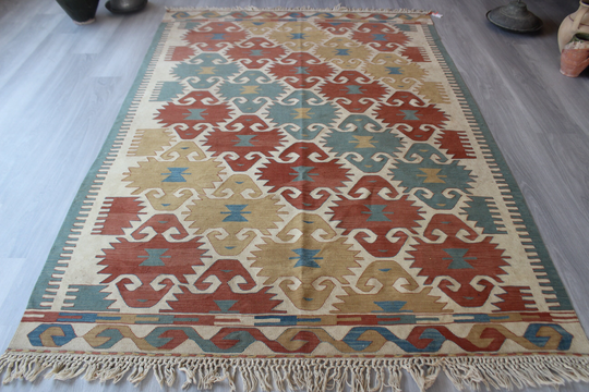 Vintage Kilim Rug, Large Anatolian Rug, Ethnic Bohemian Kilim,/5'5"x7'9" Feet N-523