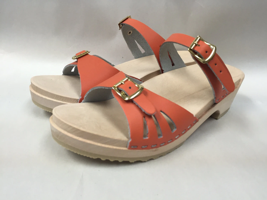 Vera // Soft Orange Low Wood Sandals