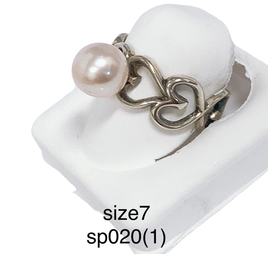 sterling Silver With Creamy White Edison Pearl Ring Size 7 Only