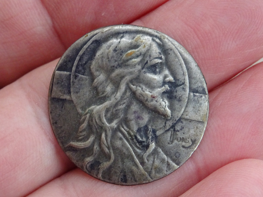 Religious Antique Silvered Catholic Medal Token Medallion Pendant Plaque Memorial Tablet Of Holy Jesus Christ Our Lord. | E 5