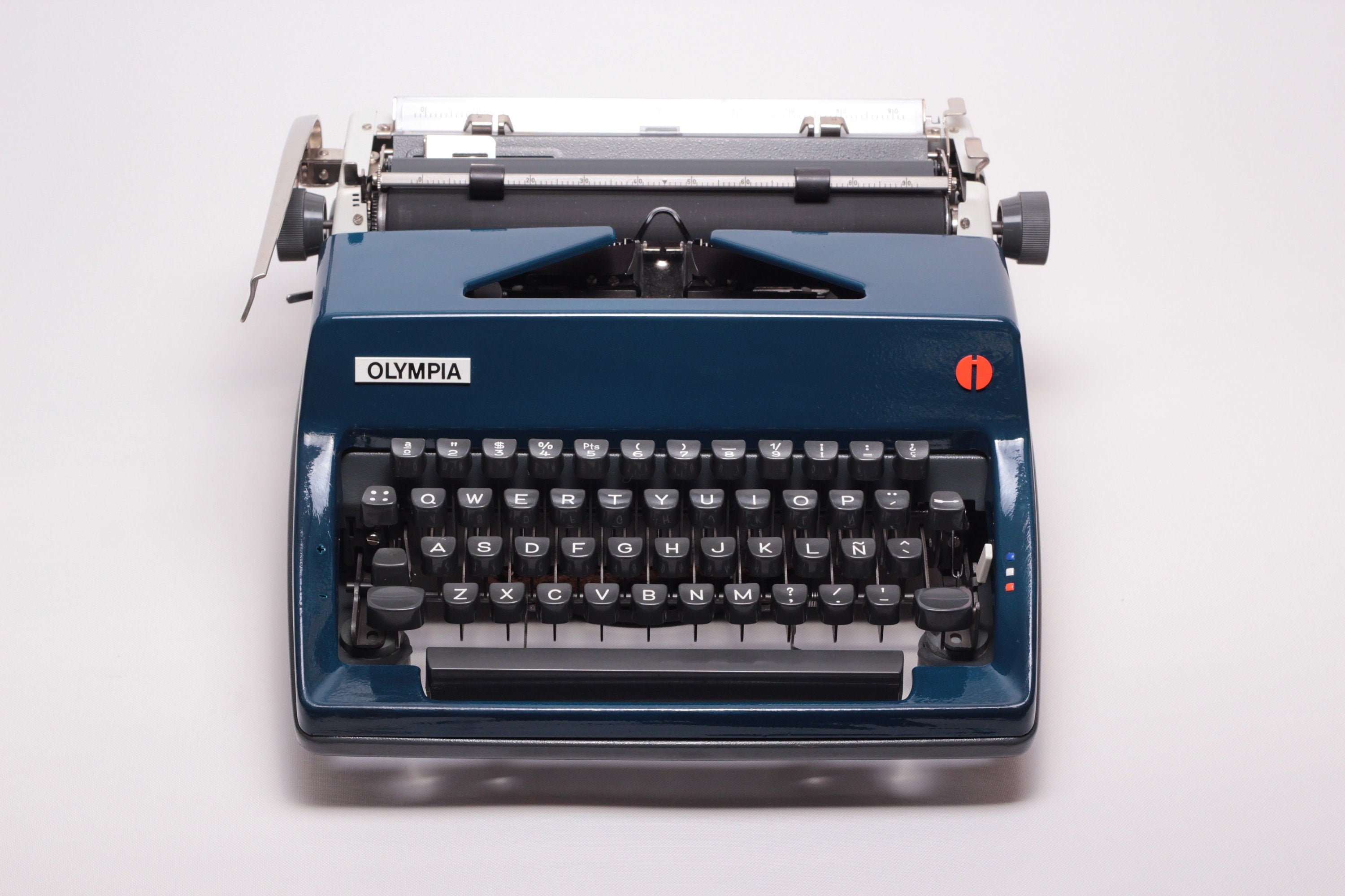 Typewriter.company - The Best Working Typewriter Olympia Sm Vintage Working Custom Made Navy Blue Qwerty