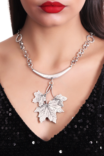 Antique Silver Statement Adjustable Chunky Bib Necklace, Sycamore Leaf Stylized Boho Gift For Women, Vintage Necklace