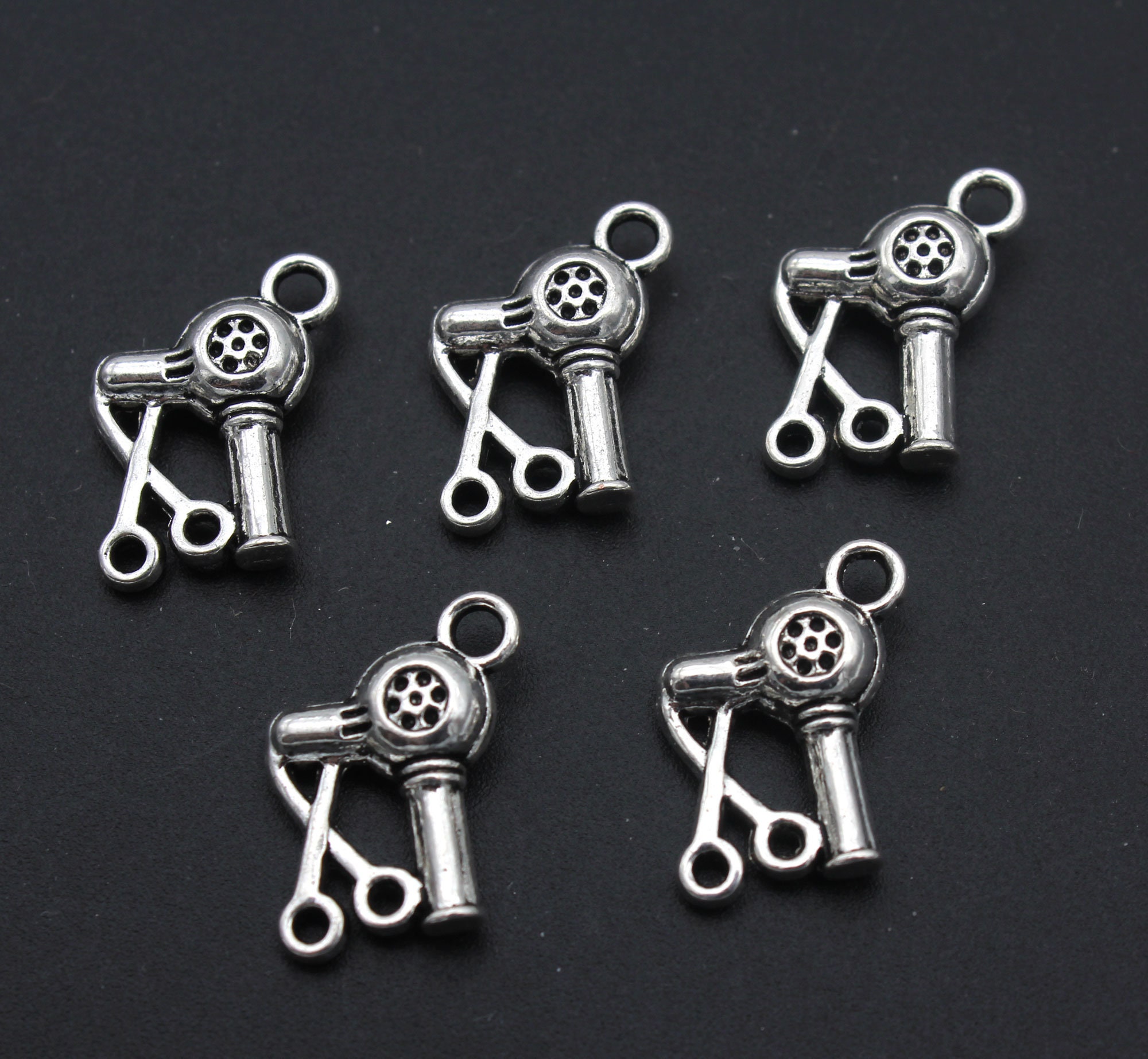 10PcsHair Dryer & Scissors Charm, Hair Stylist Charm, Scissors Charm Pendant-11x16mm-Yf403