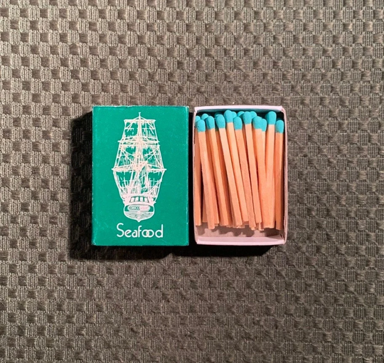 Vintage Matchbook, Vacouvers, Seafood, Restaurant, Seattle, Washington, Matchbox, with Wooden Match Sticks, Free Ship in Usa