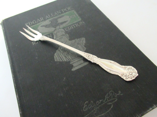 Antique Art Nouveau Seafood Cocktail Fork, Arbutus 1908 By Wm Rogers & Son, Vintage Silverplate Flatware Silverware Serving Fork