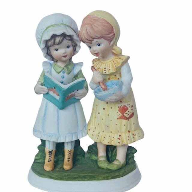 Lefton Figurine Vtg Cooking Baking Girls Kids Bowl Ceramic Cook Book Decor Gift