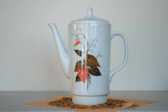 White Porcelain Vintage Teapot Featuring Autumn Leaves Motif. Made in Bulgaria