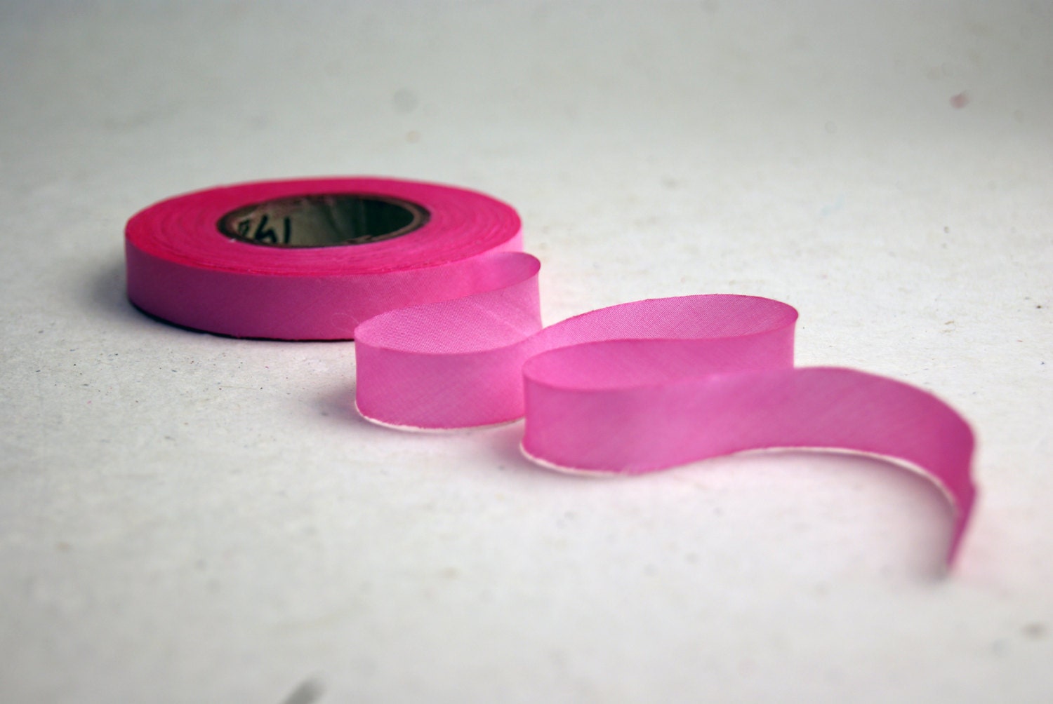 Hand Dyed Silk Ribbon 15mm 5/8 Blend 158 - 3 Yards Bias Cut Pink Valentine Tickle