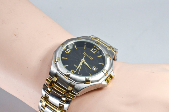 Two Tone With Black Dial, Mens Quartx Wrist Watch