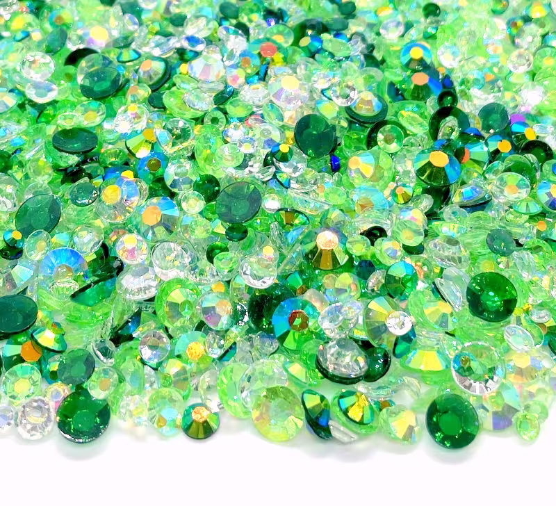 st. Patrick's Day Clovers Blend Rhinestone Mix 3/4/5/6mm Flatback Transparent Resin Rhinestones Mixed Size, Green | Clear Emerald