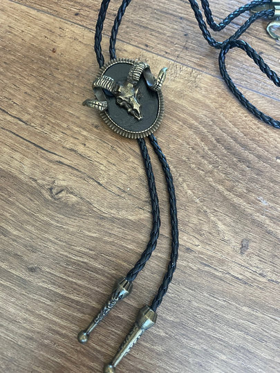 Ram Skull Bolo Tie - Bighorn Sheep Handmade Western Gifts For Him Leather Necktie Accessories Mens Beak Animal Black Skeleton Goth Macabre