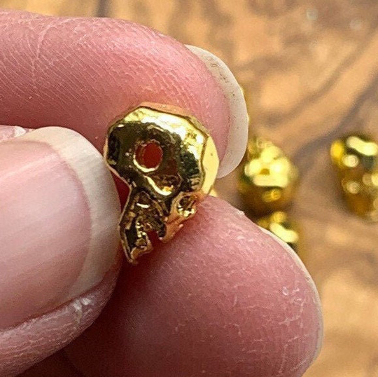 Skull Beads Gold Tone Bin-0163-C