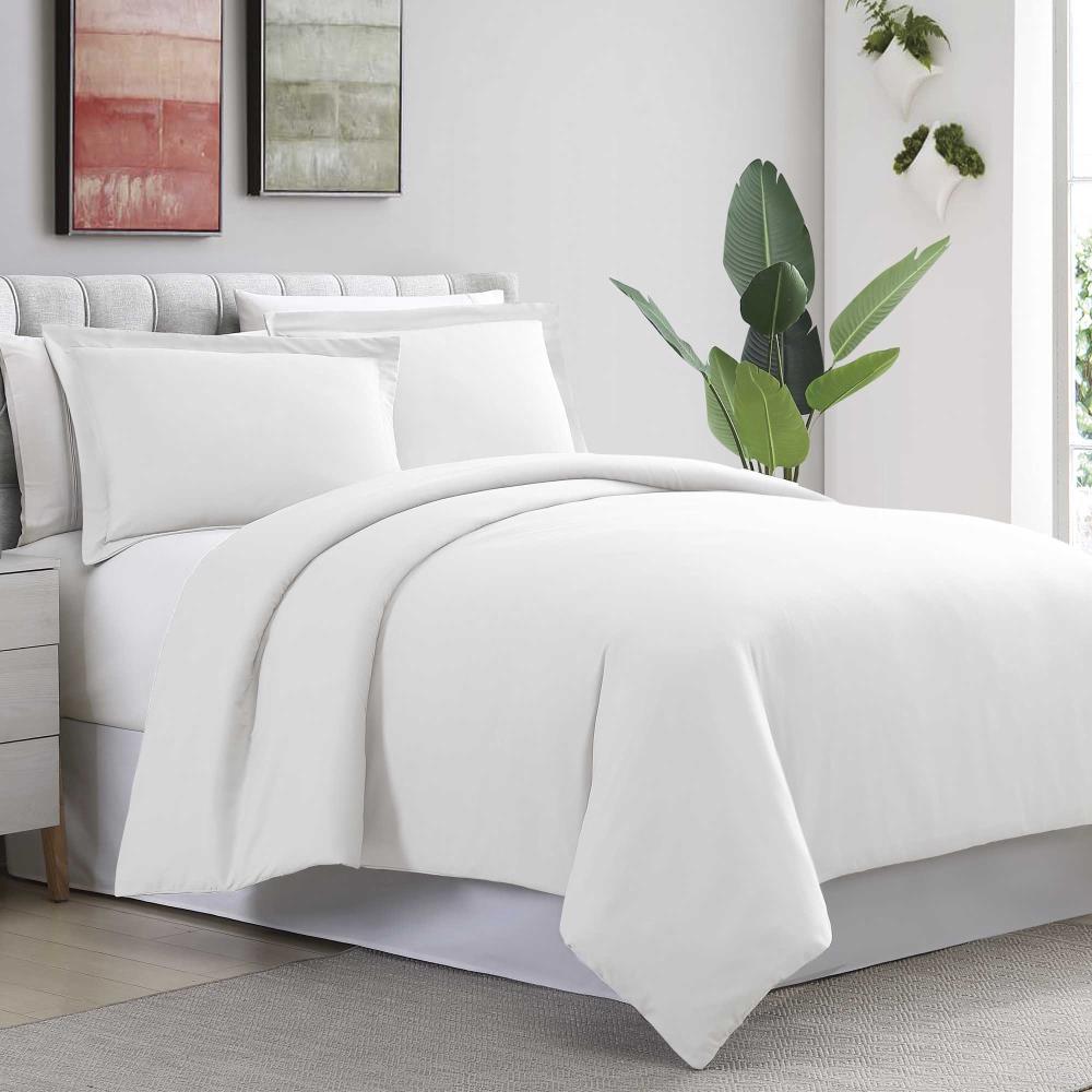 Amrapur Overseas Ultra-plush solid duvet set White Multi Reversible Twin Duvet (Blend with Polyester Fill) | 3D100MFE-WHT-TN