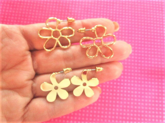 Gold Daisy Hippie Earrings