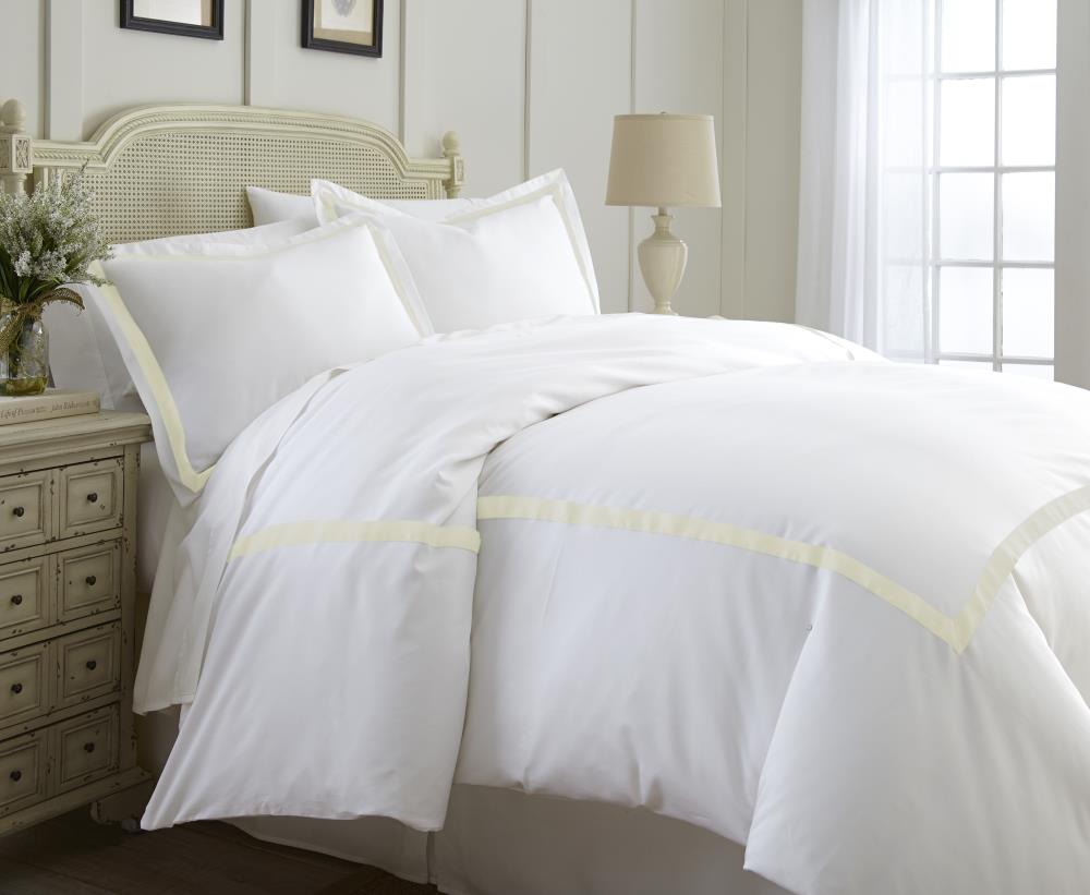 Amrapur Overseas Satin ribbon duvet set Sand Solid Reversible Queen Duvet (Blend with Polyester Fill) | 30600SBG-SND-QN