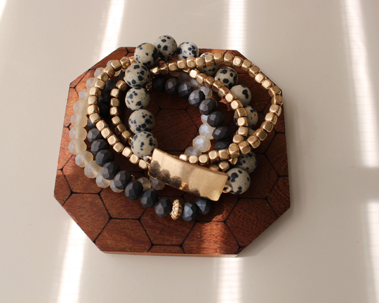 Set Of 5 Stack Onyx Layering Crystal Quartz Gemstone Beaded Bracelet/Gold Bar Dainty Pisa Beads Bracelet/ Boho Hippie Rosequartz Jasper