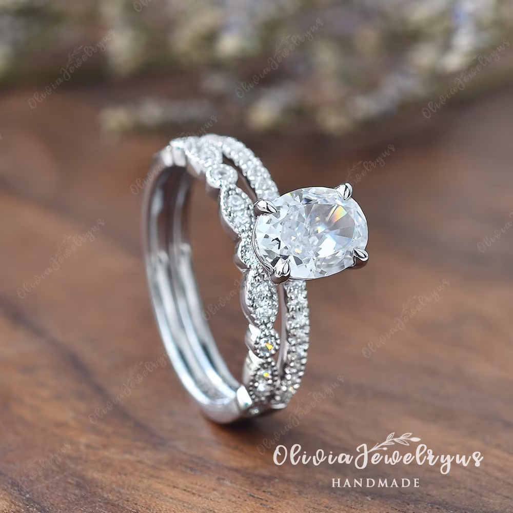 Antique Oval Moissanite Wedding Sets Woman White Gold Ring Simulated Diamond Bridal Solitaire Half Eternity Anniversary