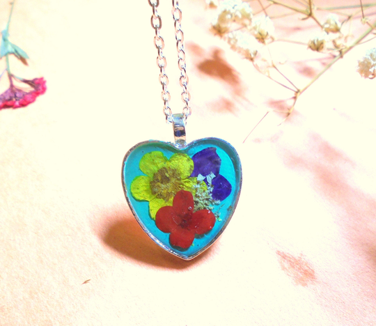 Spring Flower Heart Wildflower Pendant Buttercup Queen Annes Lace Pressed Silver Plated Necklace