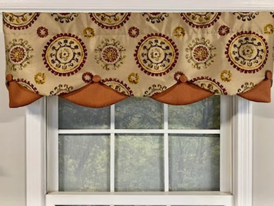 Circles Petticoat Valances