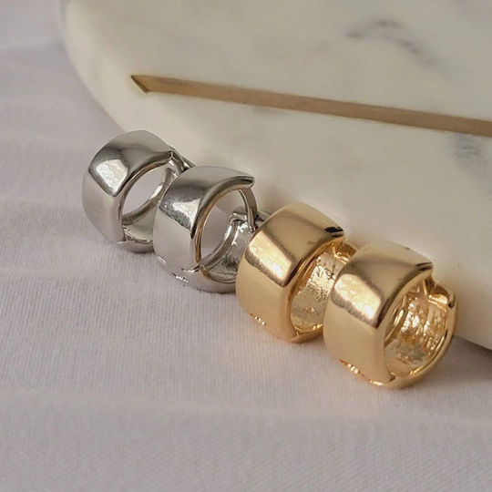 Gold Thick Huggie Hoop Earrings, 18K Filled Hoop, Small Hoop, Tiny Earrings, Chunky Daily Earring
