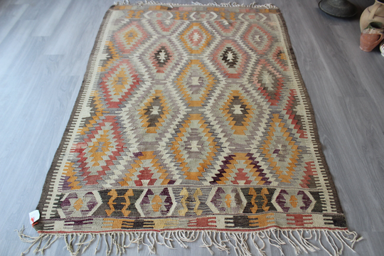 Vintage Anatolian Kilim, Diamond Design Kilim Rug, Bohemian Ethnic Area, Decorative Rug/5'x7'2" Feet N-519