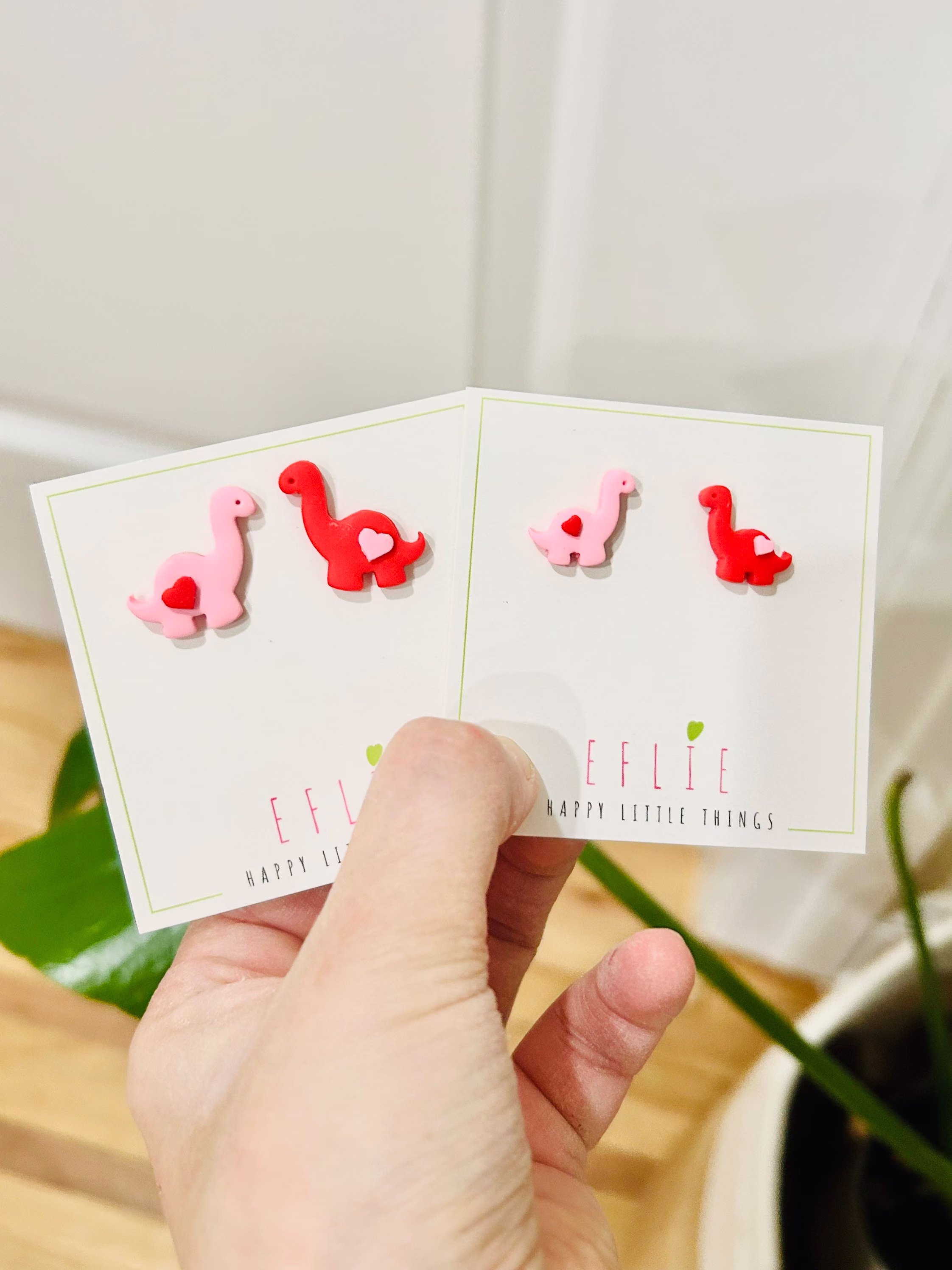 Love Dinosaurs Stud Earrings Sets | Animal Studs Heart Dinosaur Gift Idea Pink Red Rex Cute