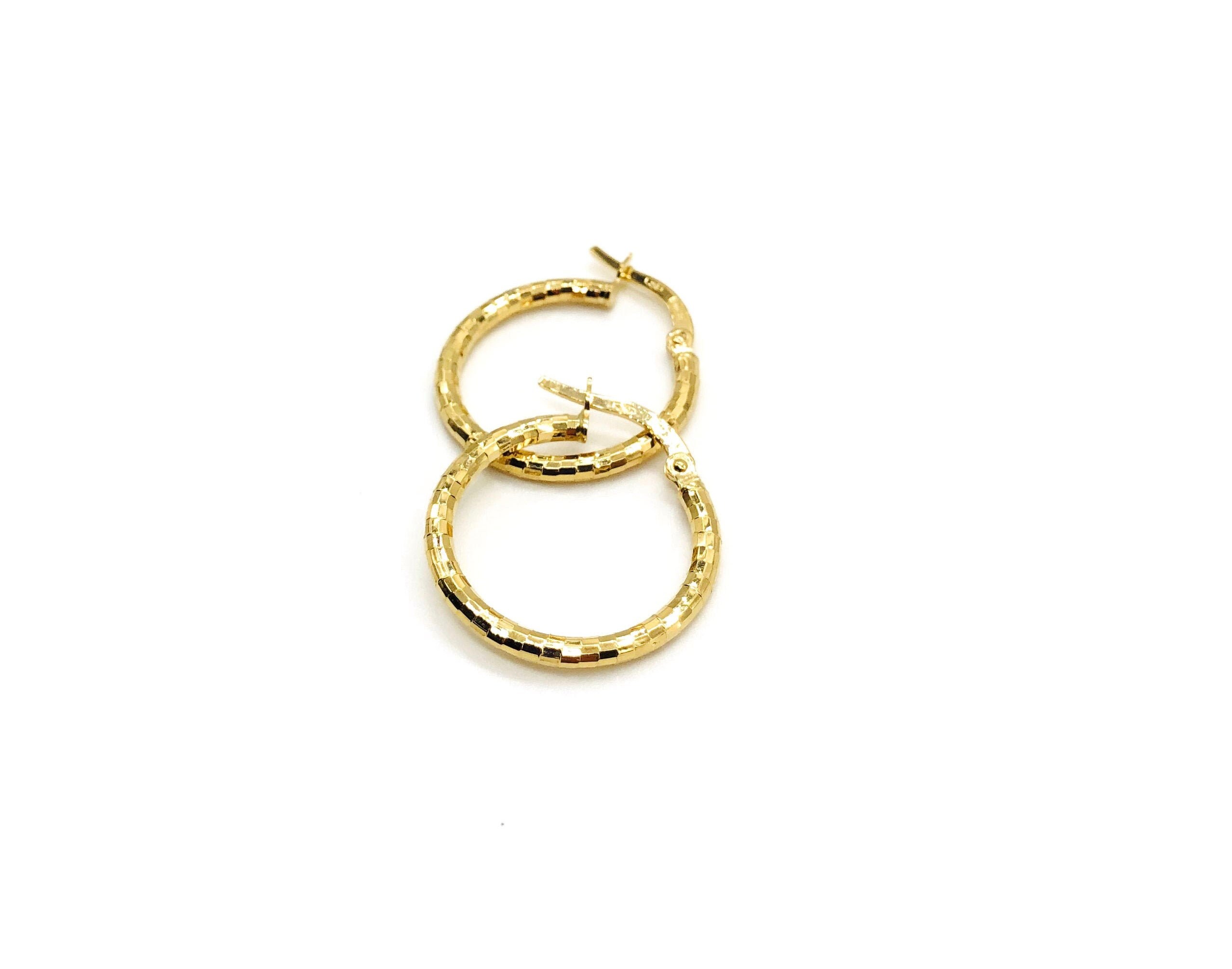 18K Yellow Gold Dainty Hoop Earrings Diamond Cut Minimalist Classic Thin Hoops Gift For Her Made in Italy