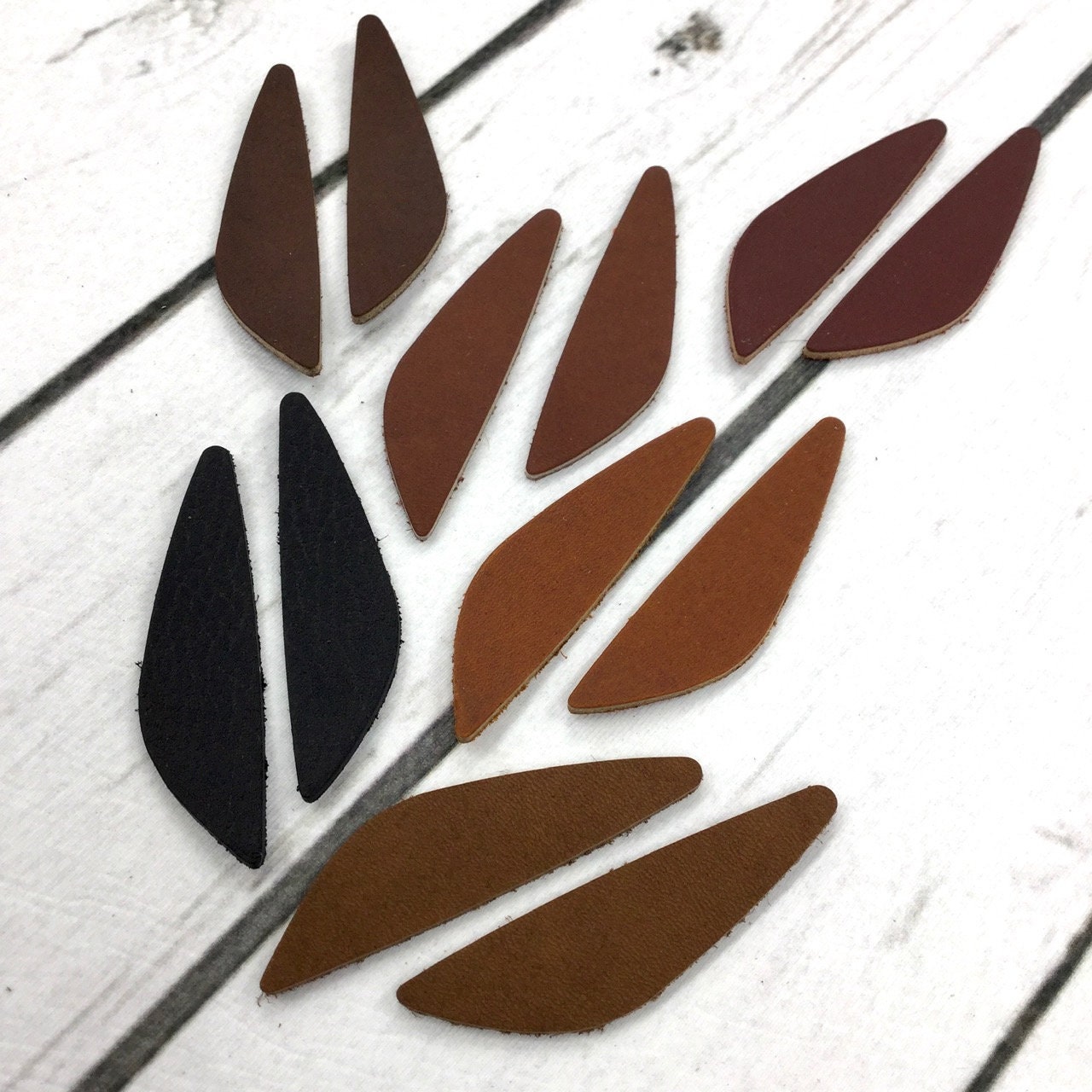 Genuine Leather/Wing Shape Stamping Oil Tan Modern Feather Diy Jewelry Raw Material Shirt Tag Patch