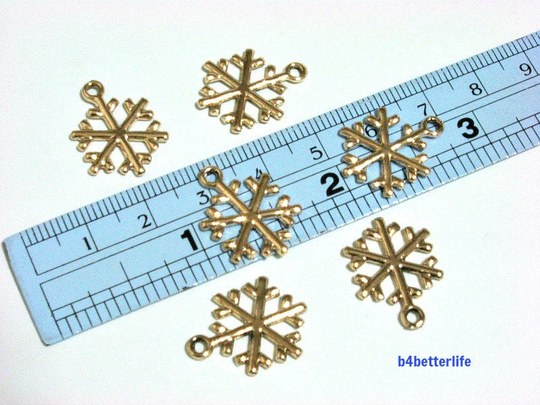 Lot Of 30Pcs Double Sided "Snowflake" Gold Color Tone Metal Charms. #xx139