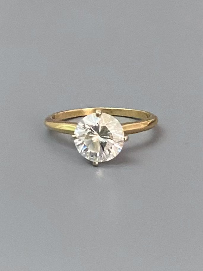 Vintage 14K Gold Round Brilliant Cut Glass Solitaire Ring