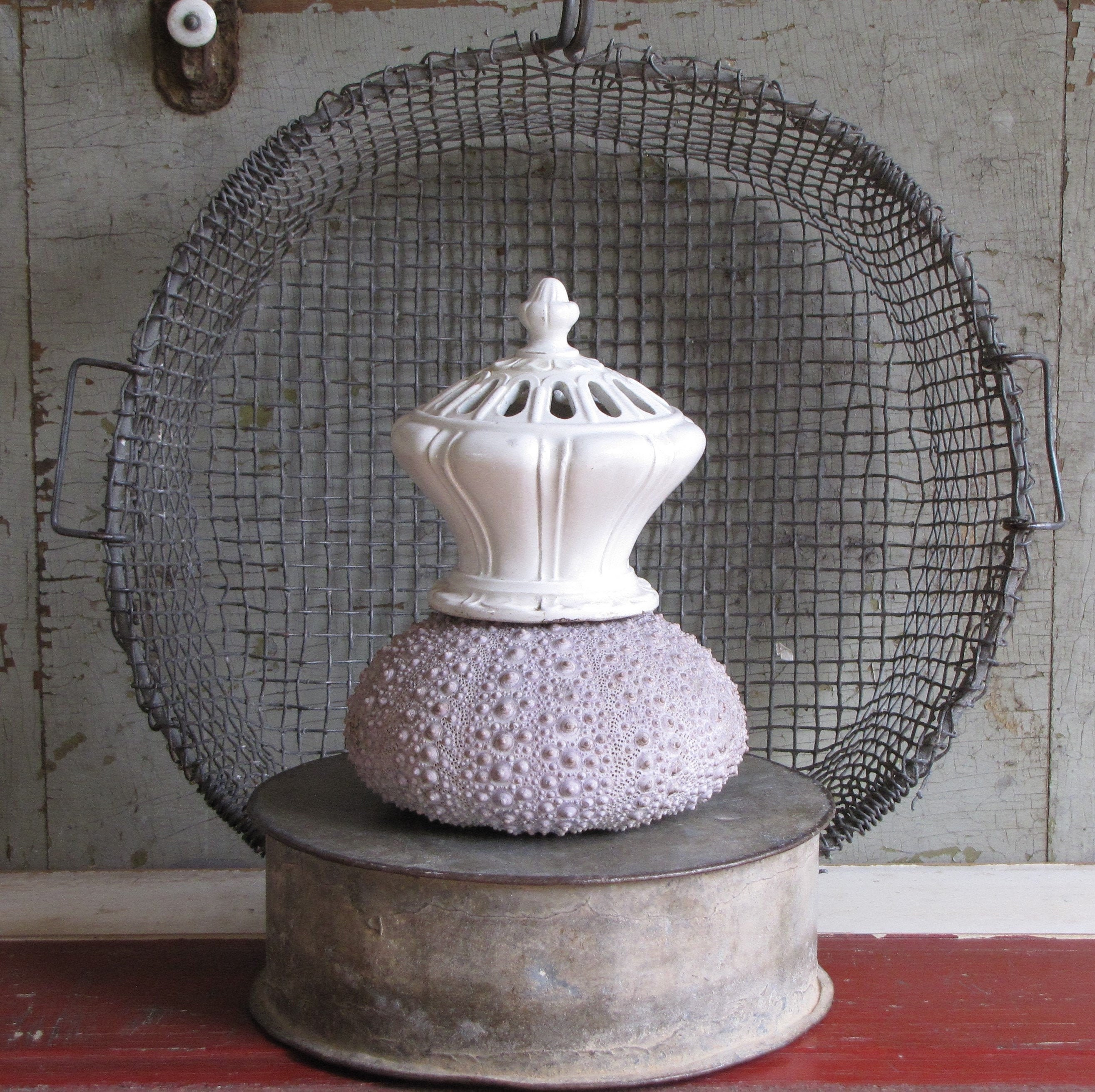 Wire Shellfish Basket/ Vintage Baskets/ Iron Sieves