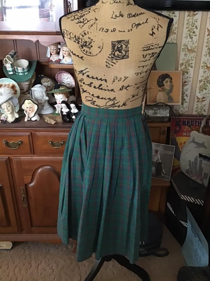 Vintage 1970's Skirt Plaid Cotton Blend Small Waist Size Has Some Condition Issues & Sold As Is