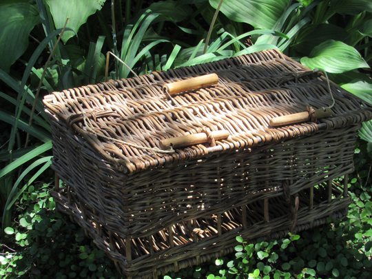 Vintage Primitive Wicker Fisherman's Basket Krill Fishing Antiquity Rare