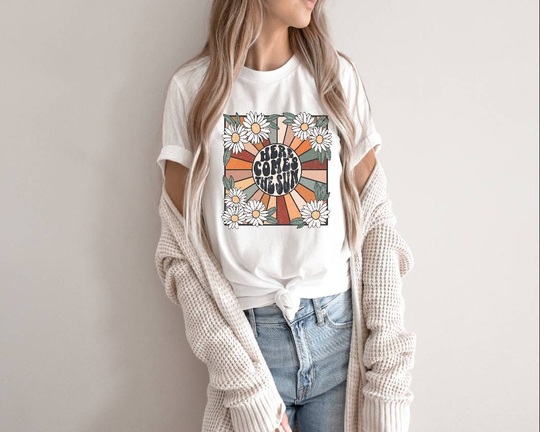 Here Comes The Sun Tshirt, Summer Feel Good Family Vacation, Vintage Style Flowers, Boho Tshirts, Hippie, Unisex