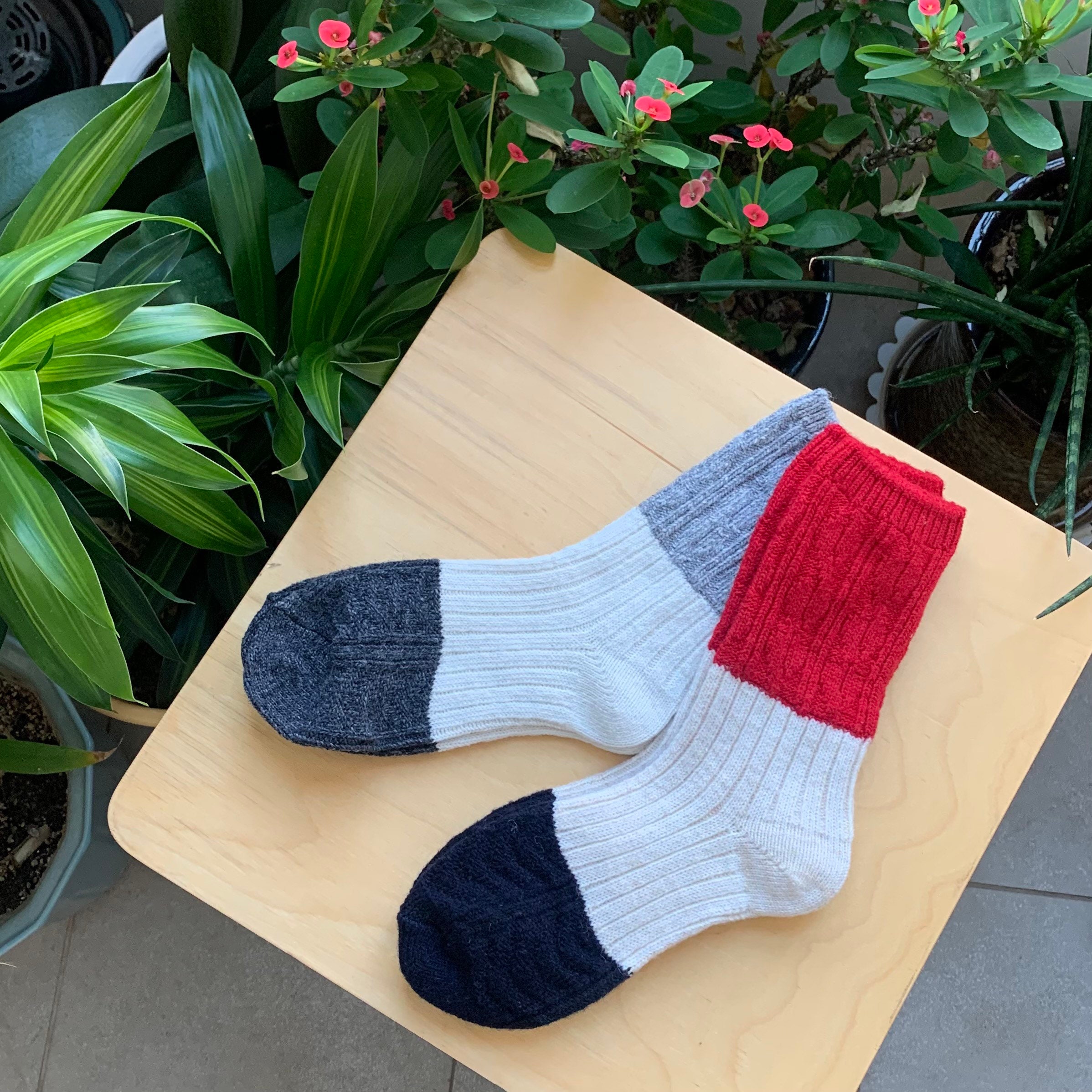 2 Pairs Of Socks, Women's Wool Blend Long Neck Warm Soft & Comfy, Perfectly Matching With Cropped Pants