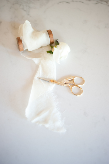 Embroidery Scissors// Bird Gold Gift For Lovers// Mini Scissor