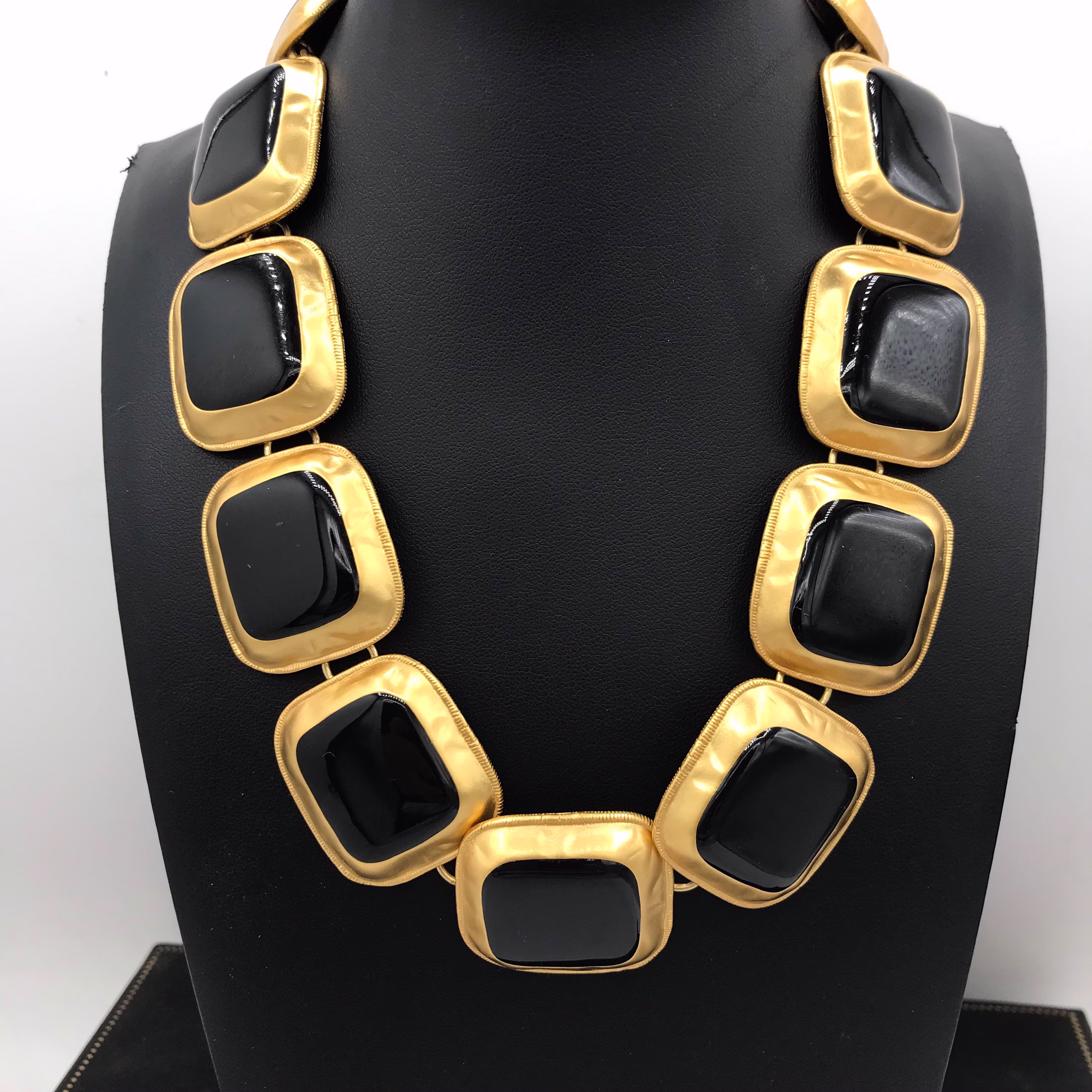 Anne Klein Necklace, Black Enamel Gold Tone Metal Necklace, Collectible Jewelry, 1980S Vintage Gift Idea For Her, High End Collectible