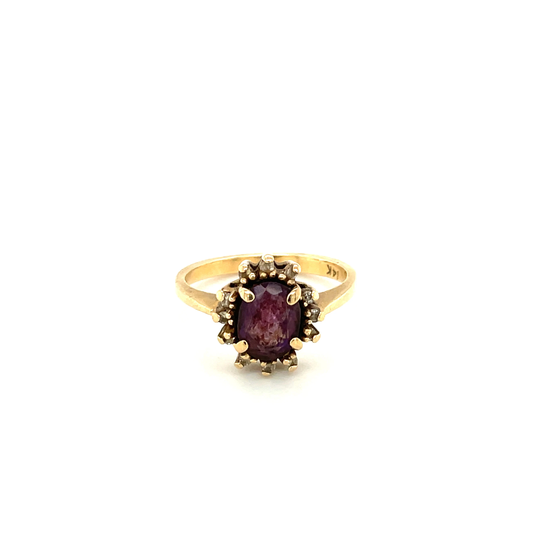 14K Yellow Gold Oval Cut Amethyst & Diamond Ring