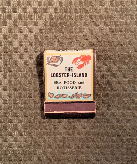Vintage Matchbook, Lobster Island, Restaurant, Oyster Bar, Alexandria, Virginia, Front Strike, with 20 Match Sticks, Free Ship in Usa