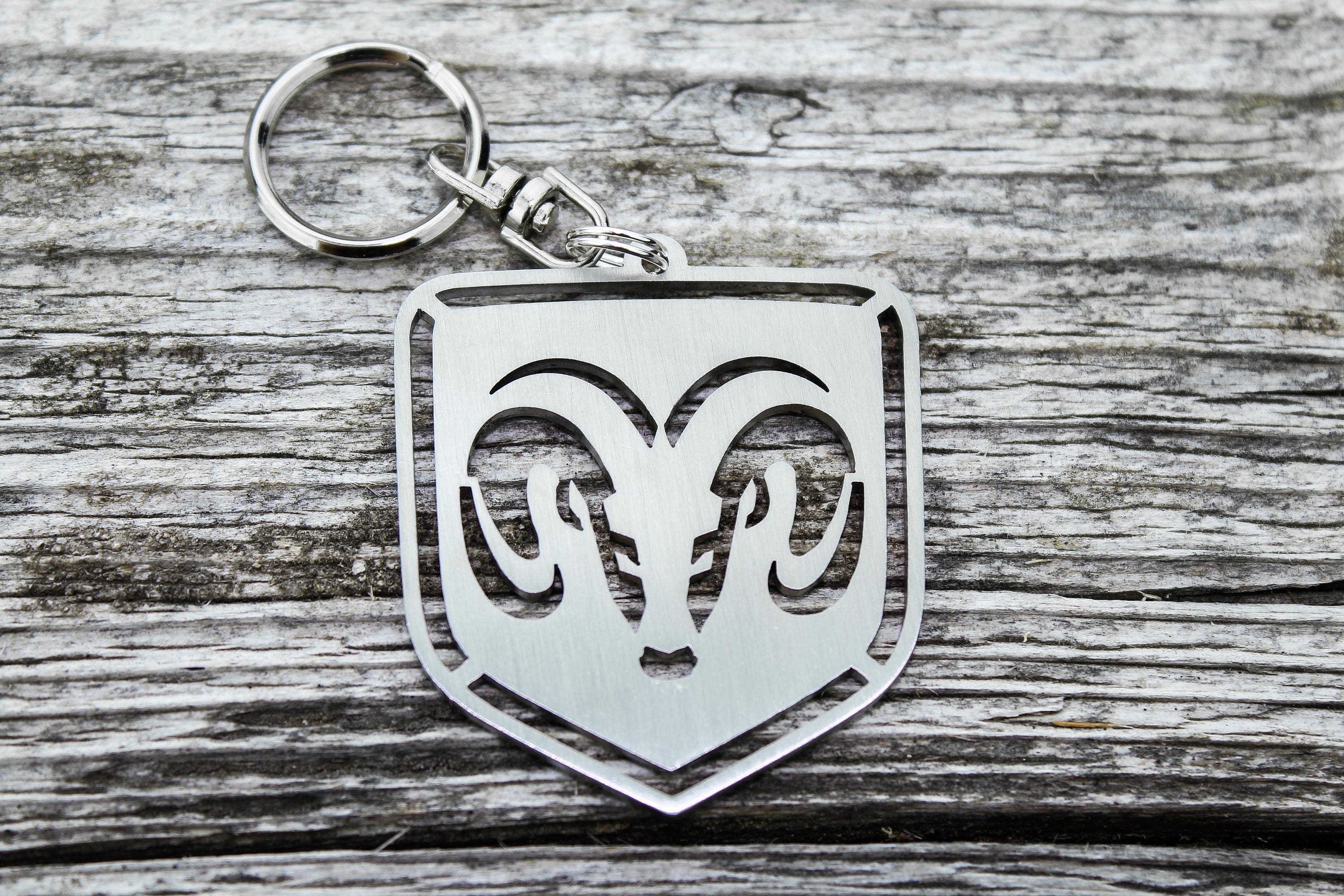 Dodge Ram Challenger Charger Keychain Car Auto Gif Present Accesory Porta-Chaves Schlsselanhnger