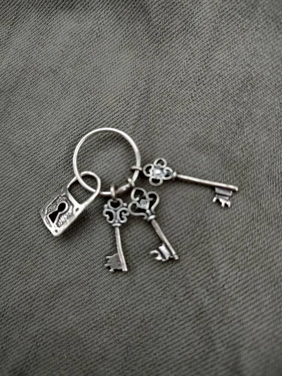 Vintage Italian 800 Silver Keys Pendant
