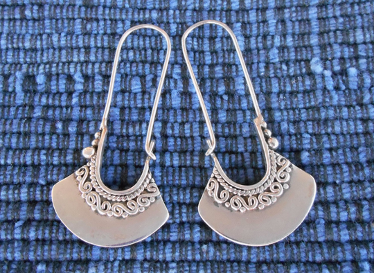 Balinese Silver Oblong Hoop Earrings/1.50 Inch Long Silver 925 Handmade Bali Jewelry | #586M