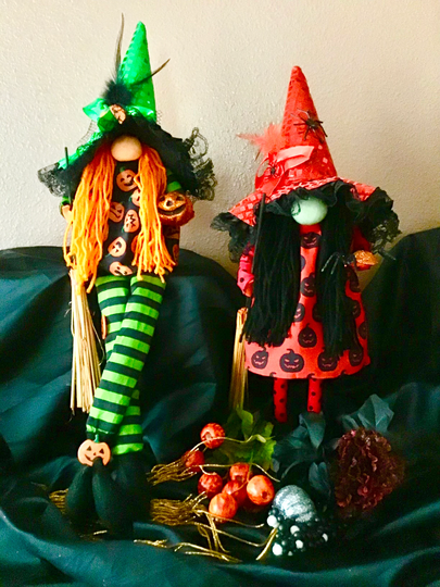 Halloween Gnome, Witches Gnome, Red Witches, Green Witches