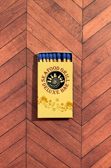 Vintage Matchbook, Pier 101, Seafood Grill, Oregon, Matchbox, with Wooden Match Sticks, Free Ship in Usa