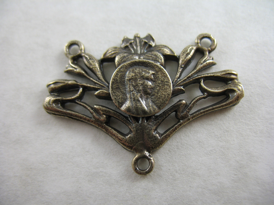 White Bronze Mary With Lilies Rosary Center Connector Parts Jewelry Supplies Findings Religious