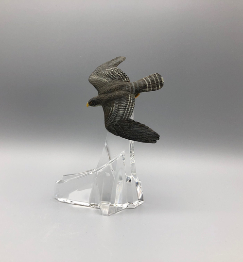 Intricately Detailed Eagle Figurine On Crystal Base By Tfm Made in China. 3.75" Wide & 5" High. in Excellent Condition