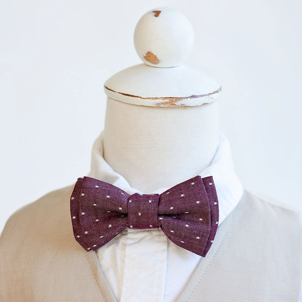 Bow Tie, Boys Ties, Baby Bowtie, Bowties, Ring Bearer, Ties For Boys, Christmas - Cranberry Chambray Dot